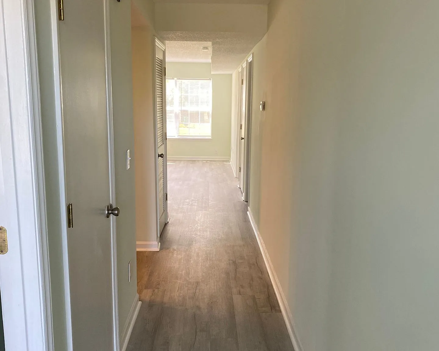 Ocean Highway Apartments — Photo 2