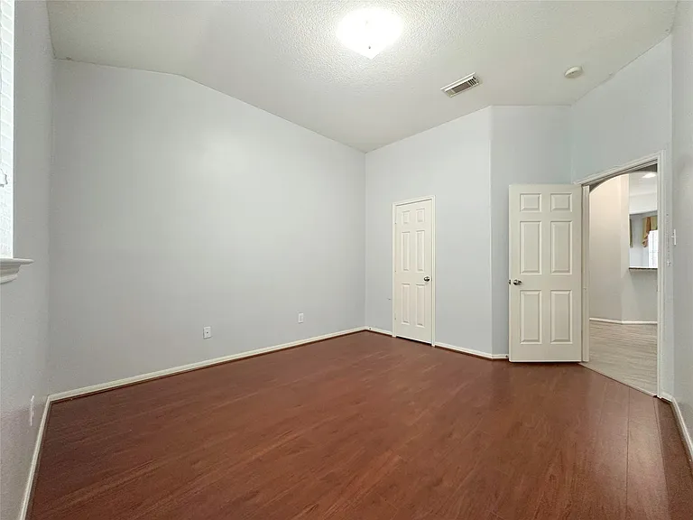 2910 Lemmingham Dr — Photo 13