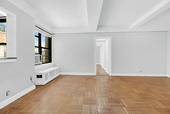 Rented by Engel & Völkers New York City | media 13