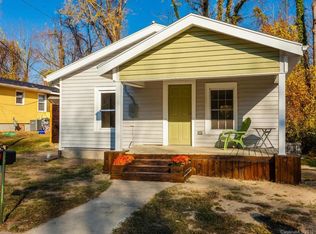 725 1st Ave W, Hendersonville, NC 28739