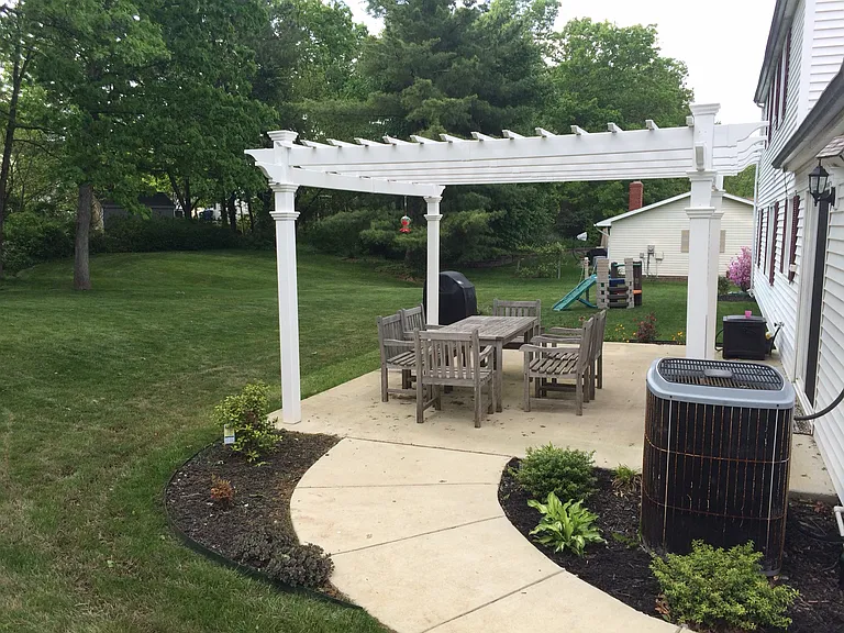 12321 Shadetree Ln — Photo 2