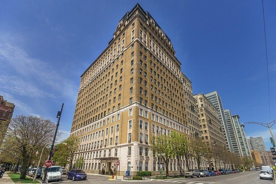 1st image of 3500 N Lake Shore Dr APT 4A
