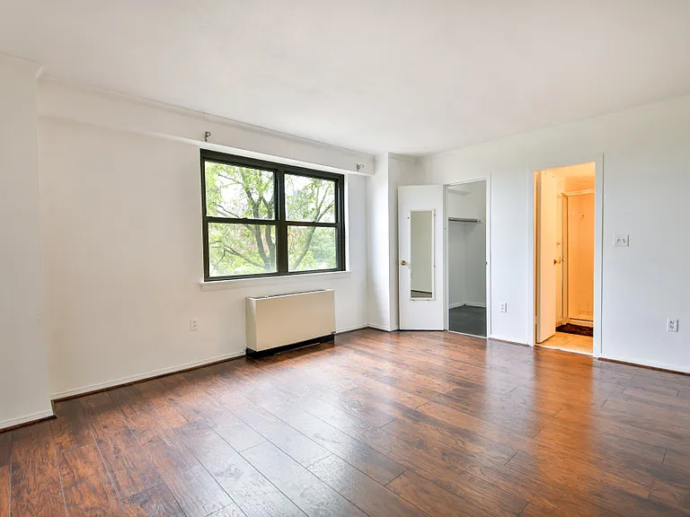6 Whittier Pl #4E — Photo 7