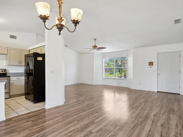 343 SW Grimaldo Terrace, Port St Lucie, FL 34984