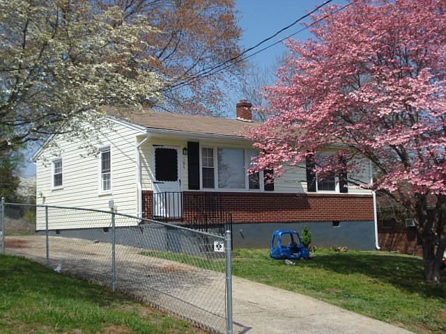 Front Left Angle