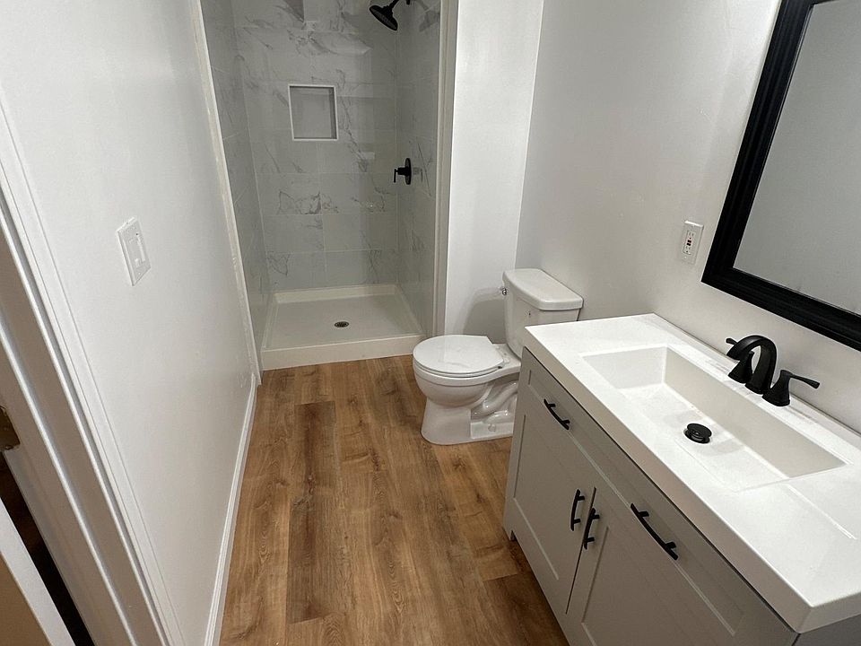 1st image of 966 Modesto Ave #26