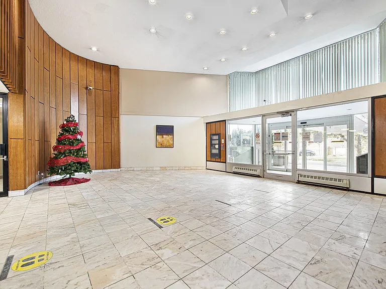 701 Don Mills Rd — Photo 11