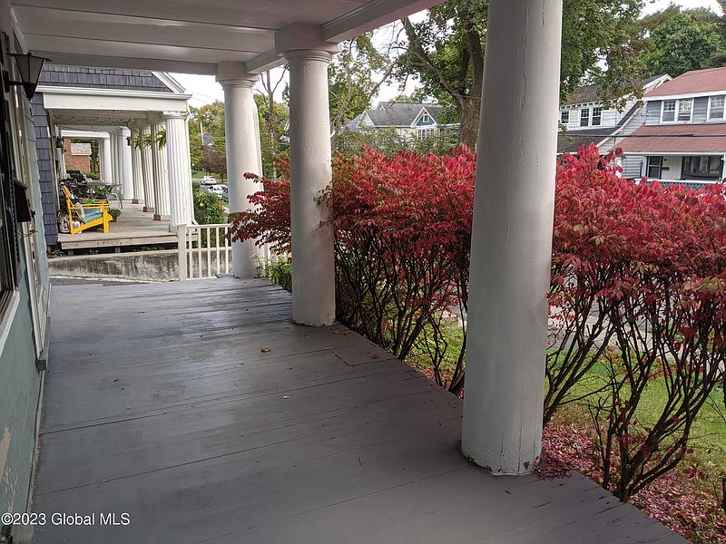 2nd image of 899 Mercer Street