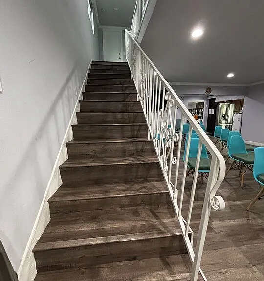 741 Crenshaw Blvd — Photo 4