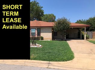 6819 Springdale Ln, North Richland Hills, TX 76182