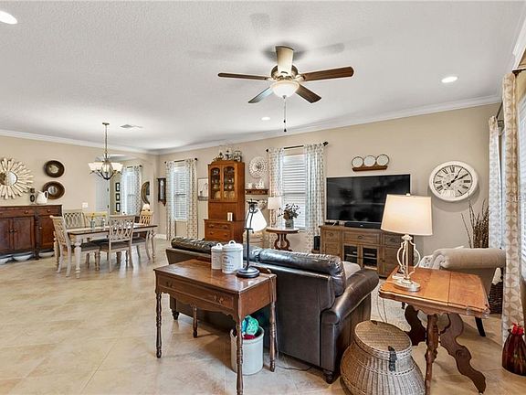 4th image of 2598 Stargrass Cir