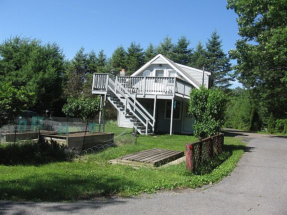 5th image of Dogwood Ln