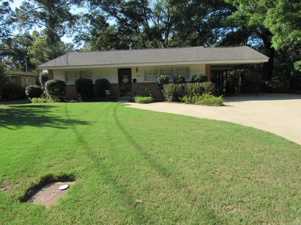 3243 Willow Lane Dr, Montgomery, AL 36109