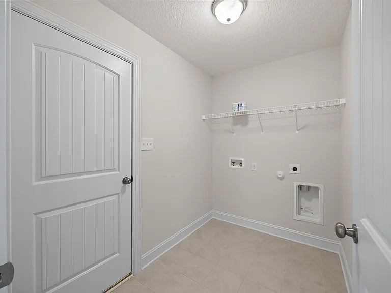 432 Montgomery Dr — Photo 12