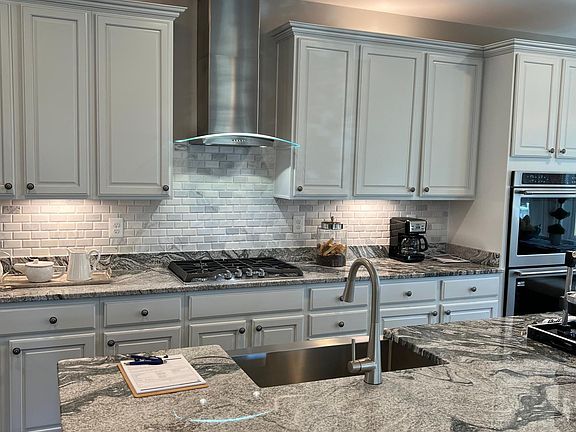 3rd image of 16304 Tortola Dr