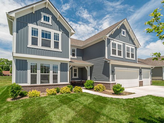 3rd image of 1054 E Valley Oak Ct