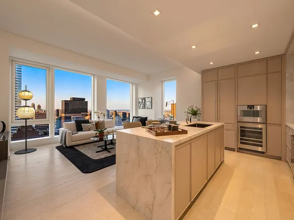 138 E 50th St #54B, New York, NY 10022
