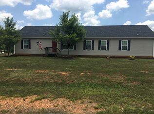 1610 Sandy Ridge Dr, Liberty, NC 27298