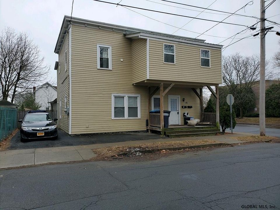 1st image of 46 Montcalm St