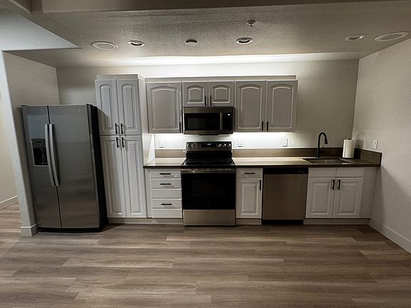Newly remodeled kitchen...all NEW Stainless Appliances