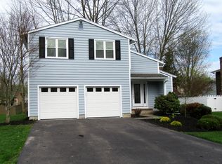 4291 Persimmon Path, Liverpool, NY 13090