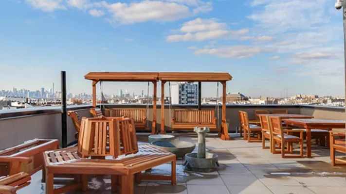 Rented by Nooklyn NYC LLC | media 48