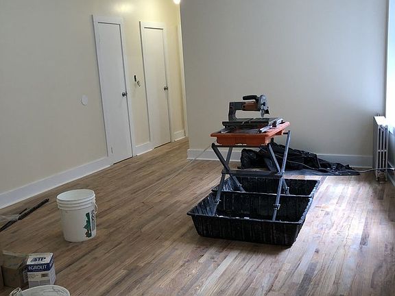 4th image of 2011 Newkirk Ave APT A2