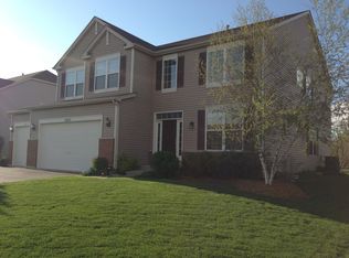 1097 Waterview Cir, Antioch, IL 60002