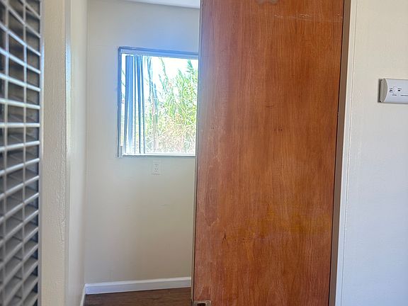 4th image of 5935 Whitnall Hwy APT 6