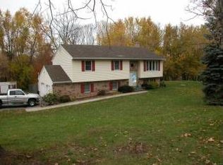 5401 Shimerville Rd, Emmaus, PA 18049