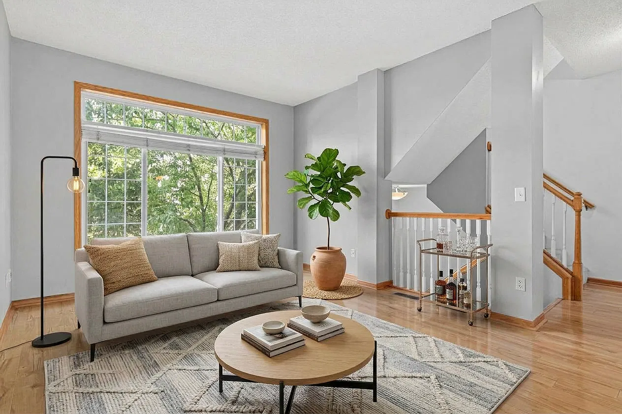 2 bed, 1.5 bath, 1485 sqft, $2,000 — Photo 1