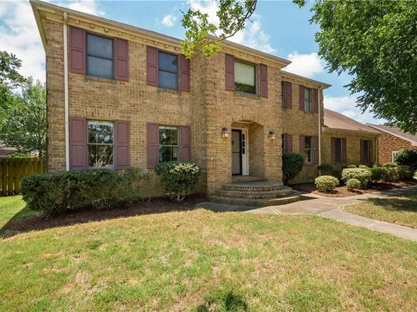 1350 Wakefield Dr, Virginia Beach, VA 23455