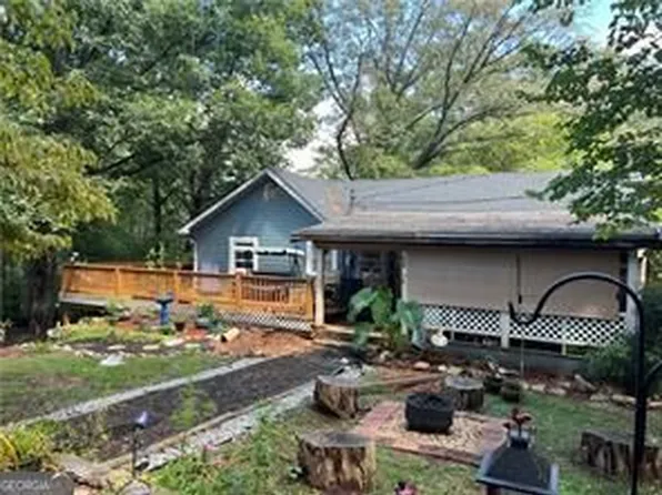 228 Varnes Ln, Lakemont, GA 30552