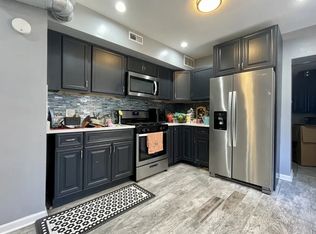 2863 W Belden Ave #1, Chicago, IL 60647