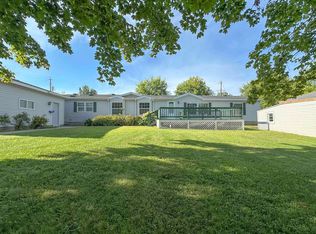 321 E Bay Shore St, Marinette, WI 54143