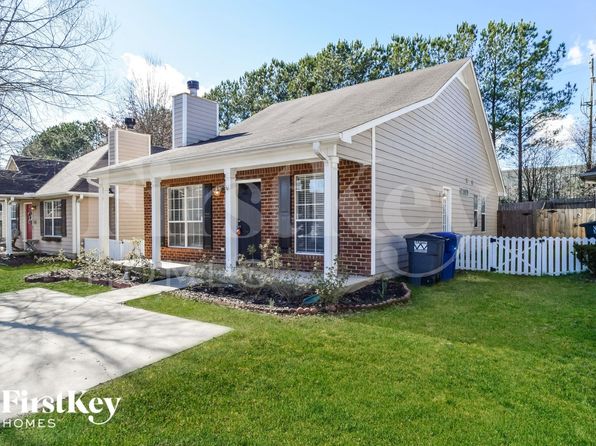 1010 Wyndham Ln, Helena, AL 35080