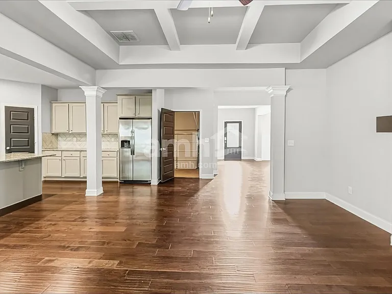 1867 Bloom Ct — Photo 8