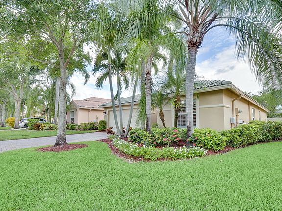 2nd image of 12160 La Vita Way