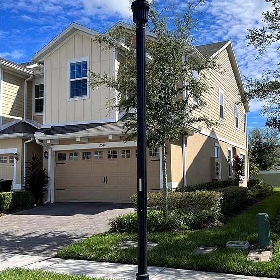 2510 Sedge Grass Way — Photo 2