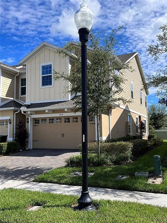 Building Photo - 2510 Sedge Grass Way