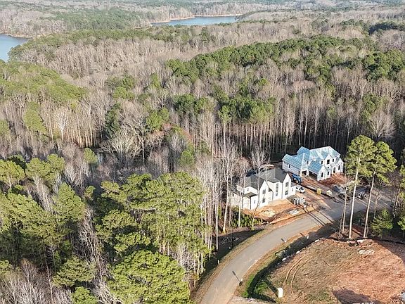4th image of 404 Shinleaf Pond Trl