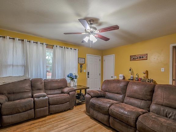 2nd image of 3509 Lawson Rd