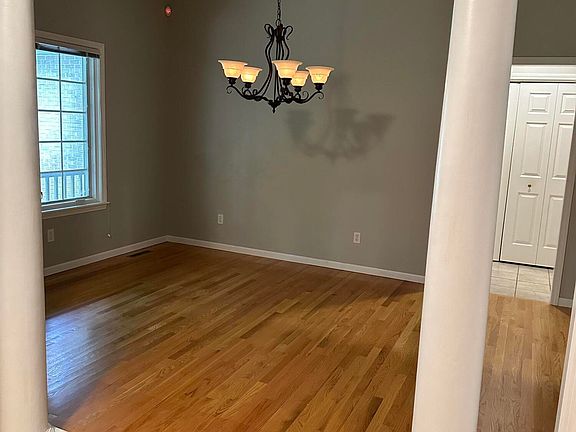 5th image of 32988 Glen Eagle Ln