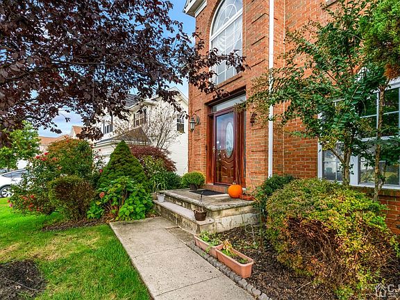 2nd image of 66 Sayreville Blvd