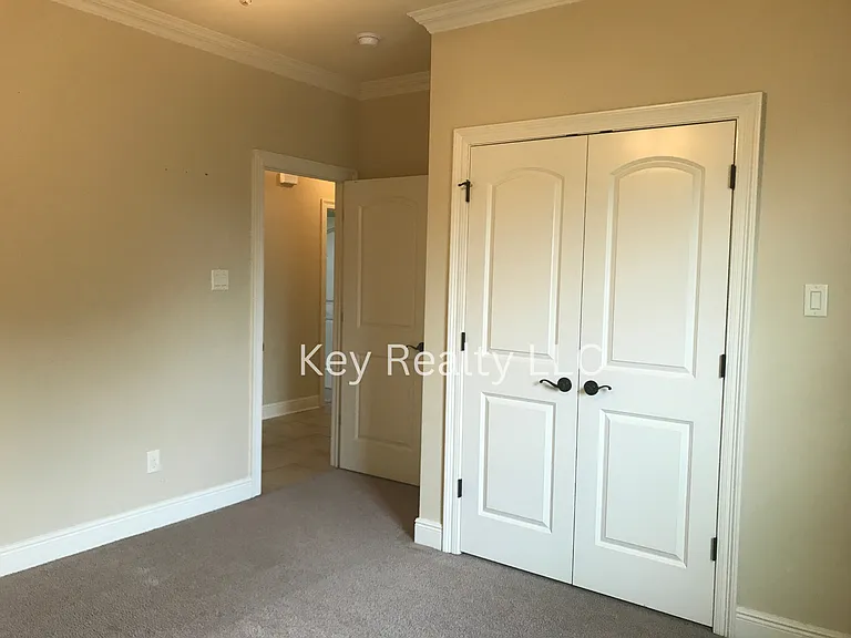 5209 Rue De Chateau — Photo 14