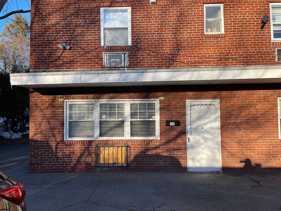 1st image of 641 Franklin Ave APT 1C