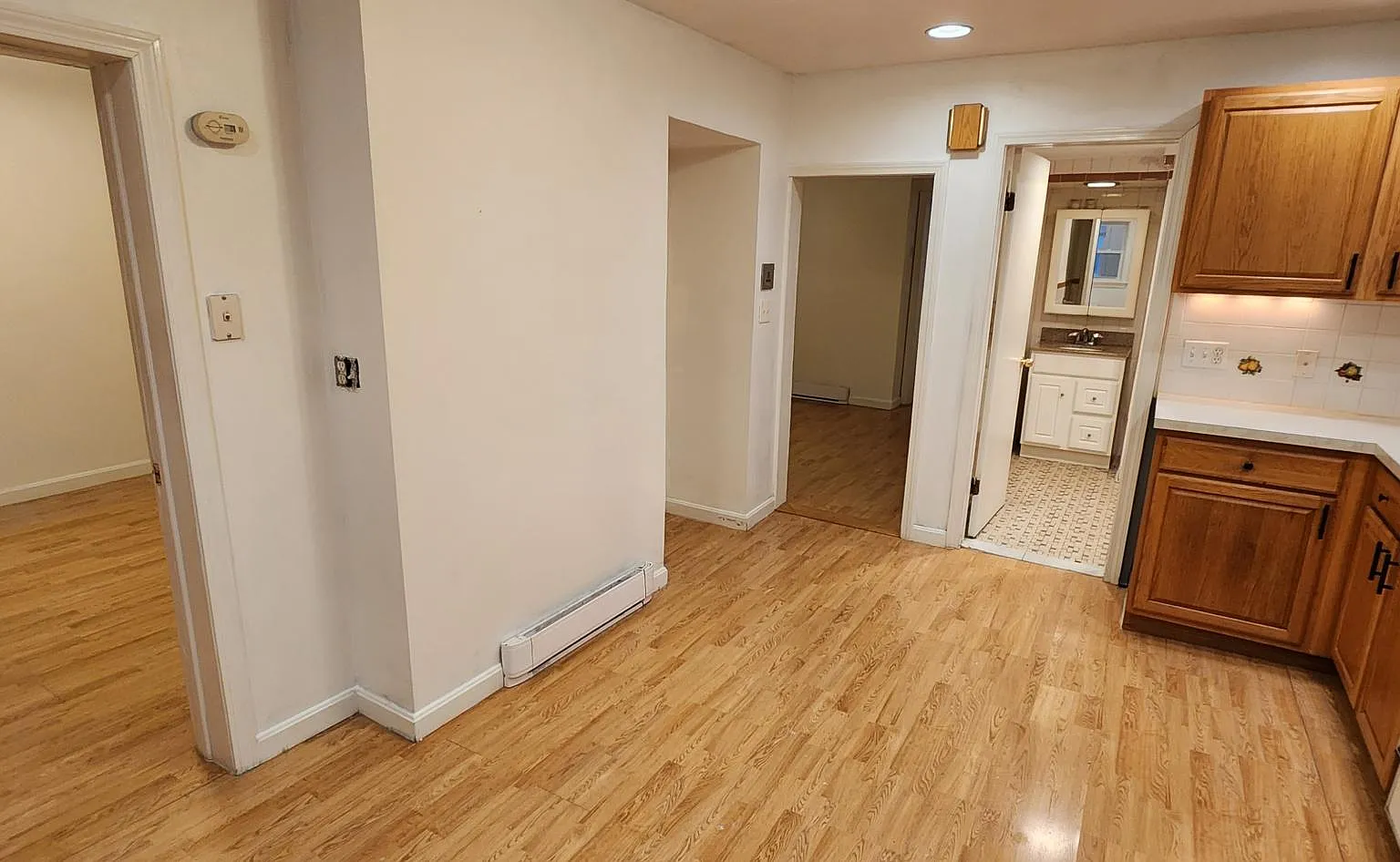 2 bed, 950 sqft, $2,650 — Photo 4