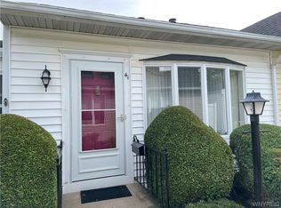 41 The Cmn, Lockport, NY 14094