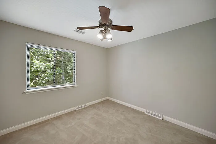 12819 Huntercreek Rd — Photo 20