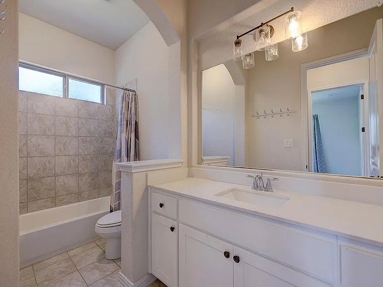 3416 Ponce De Leon Ct — Photo 32